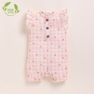 Top Quality Organic MuslinFrill Half Romper-Estampado de fresa - Product Image 1