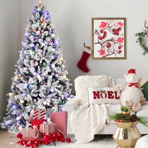 Albero di Natale Artificiale Pre-Illuminato da 2,4 Metri con 470 Luci LED Multicolore, Design Naturale a Strati con Effetto Neve - Product Image 1