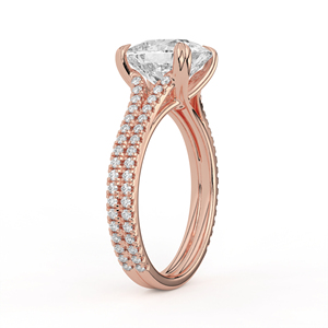 Bague de fiançailles en or jaune 14K 18K avec diamant de laboratoire taille coussin et saphir bleu dissimulé, à monture galerie entrelacée et anneau fendu - Product Image 4