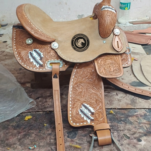 Sillas de Montar de Cuero Occidental de Alta Calidad Personalizables para Caballos de Talla 10-18, Ideales para Carreras de Barriles, Carreras de Trail y Paseos de Placer - Product Image 1