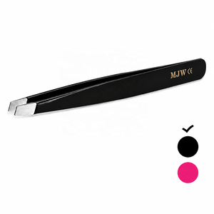 Pinzas para Cejas Negras MJW de Acero Inoxidable con Punta Inclinada de Precisión, Herramienta de Belleza para Depilación de Cejas - Product Image 1