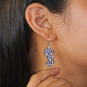 Pendientes Colgantes de Aleación de Zinc Chapados en Oro con Cristales y Racimos de Diamantes de Imitación, con Cuentas Púrpuras, Joyería de Moda para Mujer, para Bodas - Product Image 3