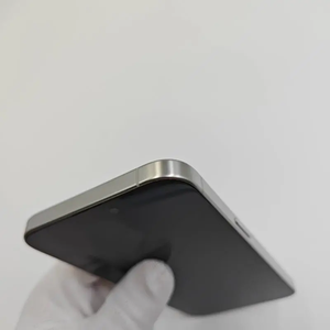 โทรศัพท์มือถือ 99 New Like New รุ่น 15 Pro Max เวอร์ชั่นจีน ความจุ 256GB/1TB กันน้ำ IP68 โครงสร้างไทเทเนียม - Product Image 6