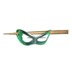 Accessoire de cheveux pour femmes et filles, pince à cheveux en bois faite à la main avec bâton en deux couleurs brillantes, 2 pièces - Product Image 1