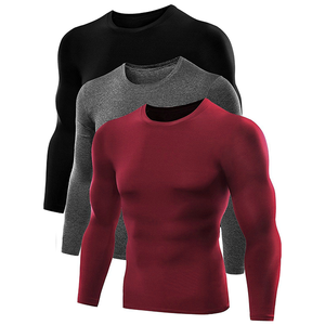 Vêtements de compression athlétiques OEM Rash Guard, fabrication haut de gamme pour les équipes sportives et les entreprises de vêtements - Product Image 3