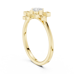 Bague en or jaune géométrique élégante et élégante - Product Image 3