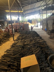 <b>Smokeless</b> For <b>BBQ</b> Restaurant Premium Hardwood Charcoal Briquette Vietnam Exporter <b>Smokeless</b> <b>BBQ</b> Fuel OEM Brand Packing - Product Image 5