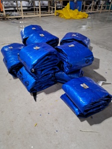 Bâche en polyéthylène robuste de qualité supérieure, tissu maillé imperméable pour couvertures de machines industrielles, prix usine - Product Image 1