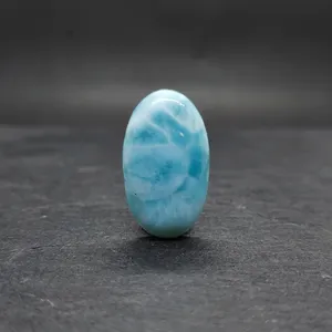 พลอยลาริมาร์ทรงหลังเบี้ยแบบธรรมชาติ |   บลูลาริมาร์ทรงคาโบชองสำหรับแหวน จี้ และต่างหู |   ขายส่งอัญมณีสำหรับทำเครื่องประดับ - Product Image 4