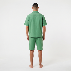 Conjunto de 2 piezas para hombre de verano, con logotipo personalizado, camisa abotonada, pantalones cortos, corte holgado, tela de algodón transpirable, estilo casual elegante. - Product Image 6