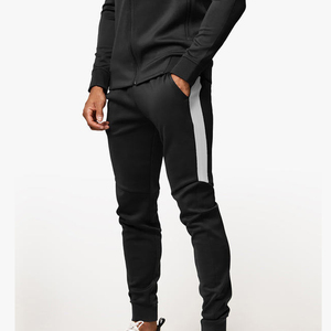 Sudadera con Capucha Negra para Hombre, con Paneles Grises en los Hombros, Transpirable, Deportiva, Informal, para Otoño - Product Image 5