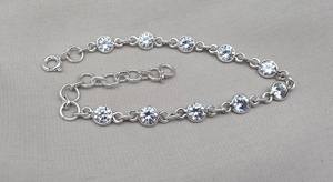 Pulsera de tenis de circonitas con brillo minimalista, chapada en oro blanco, plata de ley 925, cadena de eslabones con dijes, joyería de lujo para mujer, al por mayor - Product Image 5