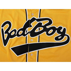 Camiseta de béisbol de tela suave, ajuste cómodo, estilo deportivo para entrenamientos en el gimnasio, juegos al aire libre y uso diario con material transpirable. - Product Image 3