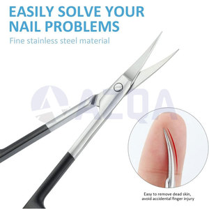 Ciseaux à cuticules courbés en acier inoxydable avec manche noir pour manucure professionnelle et soins des ongles de précision - Product Image 4