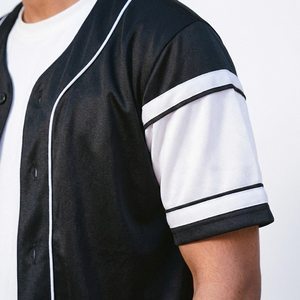 Nueva Camiseta de Béisbol con Diseño de Logotipo Personalizado y Elegante, Camiseta de Béisbol a Rayas 100% Poliéster al por Mayor, Fabricante en Pakistán - Product Image 5