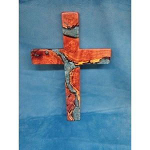 Croce in Legno Fatta a Mano con Resina per Preghiera e Fede, da Usare con Tappetino da Preghiera - Product Image 5