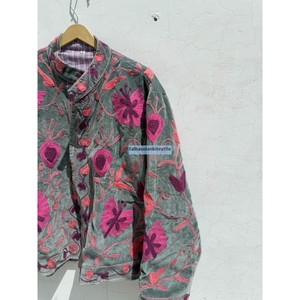 <b>Women's</b> <b>Velvet</b> Blazer Hand Embroidered Floral Pattern Mandarin Collar Full Sleeve Autumn <b>Jacket</b> - Product Image 4