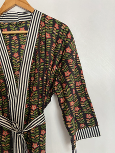 Bata Kimono de Algodón 100% Tejido para Mujer con Estampado Digital de Dibujos Animados Naaz Textile, Camisón de Verano Hecho a Mano ODM con Cuello en V y Cintura Elástica - Product Image 3