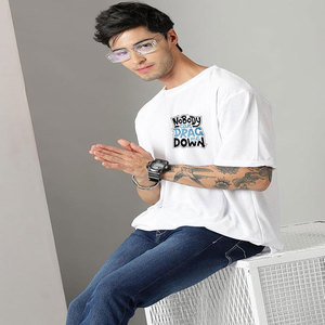 Camiseta personalizada de gran tamaño con hombros caídos para hombre, camiseta de manga corta 260 Gsm, camiseta serigrafiada lista para enviar - Product Image 3