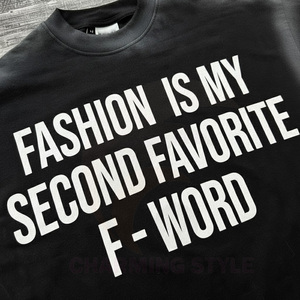 เสื้อยืดคอกลมโอเวอร์ไซส์ วินเทจ ย้อมสีดำแบบซันเฟด ผ้าฝ้ายแท้ 100% - Product Image 4