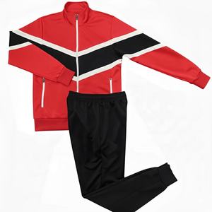 Conjunto de Camiseta y Pantalones Cortos de Fútbol Sublimados Personalizados OEM, Colores Personalizados, Secado Rápido, Cuello Alto, Logotipo Personalizado, Tela de Poliéster/Nailon - Product Image 5