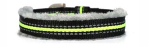 Collier pour chien en fausse fourrure avec réflecteur, réglable, doux et chaud, fabriqué en Inde, vente en gros par Divine International - Product Image 5