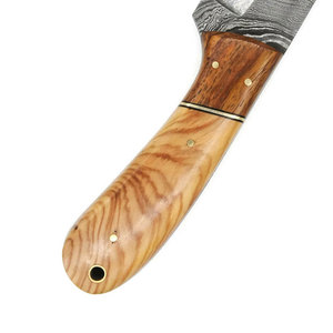 Cuchillo de Caza de Acero de Damasco de Alta Calidad para Exteriores con Hoja de Acero Artística en Capas, Patrón Personalizado OEM para Camping y Caza - Product Image 6