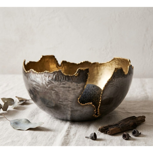 Cuencos Decorativos de Metal Martillado Hechos a Mano de Lujo con Borde Irregular y Acabado en Cobre Antiguo para Decoración de Hogar de Alta Gama - Product Image 4