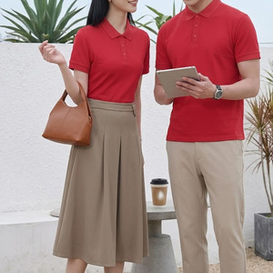 เสื้อโปโลแขนสั้นสีแดงถักนิตติ้งสำหรับผู้ชาย สวมใส่สบาย ระบายอากาศได้ดี สีพื้น ทรงปกติ คุณภาพสูง รับสั่งทำ - Product Image 4