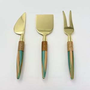 Elegante Juego de Cuchillos para Queso de Acero Inoxidable con Acabado Dorado para Bodas, Cocina y Mesa de Comedor - Product Image 1