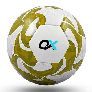 Ballon de football haute performance pour les matchs de football, ballon de football en matériau résistant pour l'entraînement en extérieur - Product Image 2