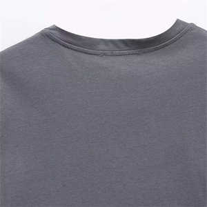 Camiseta con estampado gráfico para hombre, ropa informal de poliéster gris, camiseta informal de verano con caras abstractas coloridas, camiseta de moda de gran tamaño - Product Image 4