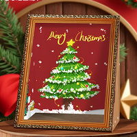 OEM Maison-griffoir pour chat en forme de sapin de Noël 3-en-1 en carton ondulé, avec lit-caverne et balles suspendues, pour cadeaux de Noël