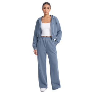 Conjunto de Sudadera Corta con Cremallera y Pantalones Anchos de Felpa para Mujer, Chándal de Forro Polar Pesado con Logotipo Personalizado, Conjunto de Algodón Premium - Product Image 4