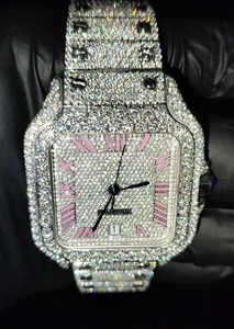 Reloj de Lujo Plateado con Incrustaciones de Diamantes Moissanite VVS, Números Romanos Rosados, Caja Cuadrada, Brazalete de Acero, Mecánico Personalizado para Hombre - Product Image 2