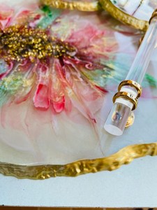 ชุดถาดเสิร์ฟเรซิ่นลายดอกไม้พร้อมจานรองแก้ว ถาดแต่งหน้าขอบสีทอง - Product Image 5