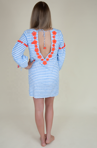 Robe brodée à rayures, décor avec pompons, Collection assortie mère et fille, bleu ciel et blanc, tenue de salon - Product Image 3