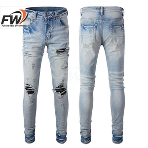 Jean en denim pour homme coupe slim droite Amiriy, taille mi-haute, déchiré, effet usé, brodé, coupe ample, décontracté - Product Image 4