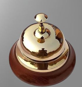 Campana de Mesa de Latón con Base de Madera de 4 Pulgadas, Campana Náutica para Oficina, Hotel, Recepción, Campana de Servicio Vintage para el Hogar - Product Image 5