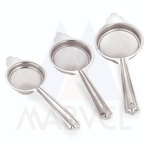 Passoire à thé et à café moderne en acier inoxydable écologique avec poignée en tuyau - Product Image 4