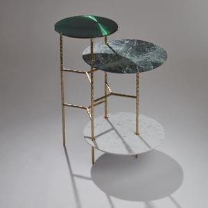 Mesa de Cóctel Imperial de Aluminio de Alta Calidad, Mueble Premium con Detalles Metálicos, Mesa Auxiliar para el Hogar, Hotel, Vino y Bebidas, Latón - Product Image 1