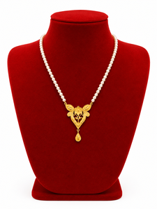 Collier en or massif 22 carats avec pendentif floral papillon et perle pour femme, bijou artisanal en or fin 916, article cadeau - Product Image 1