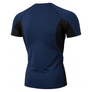 T-shirt de compression personnalisé bleu marine et noir à séchage rapide et respirant pour hommes, idéal pour la gym et le fitness, à prix abordable - Product Image 2