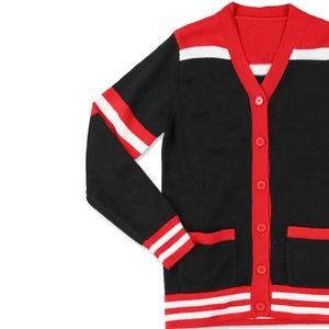 Cárdigan de Punto Transpirable para Mujer, Diseño de Nueve Hermandades Divinas, Color Rojo y Negro en Contraste, Cuello en V, Manga Larga, Bordado Vintage - Product Image 2