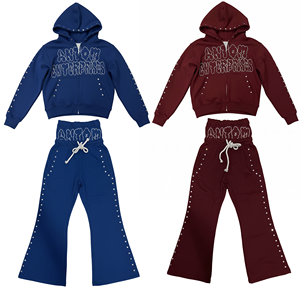 Ensemble de survêtement d'hiver personnalisé pour homme, coupe ample et oversize, avec sweat à capuche à double taille et strass, et pantalon de survêtement évasé, en tissu épais - Product Image 1