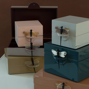 Boîte à bijoux de luxe en bois laqué avec poignée libellule, élégante, faite à la main, finition haute brillance, organisateur de rangement pour la décoration intérieure OEM ODM - Product Image 4