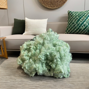 Fibre de polyester recyclé verte siliconée creuse 15D HC GRS pour le rembourrage de jouets, oreillers, couvertures, coussins, meubles de voiture - Product Image 1