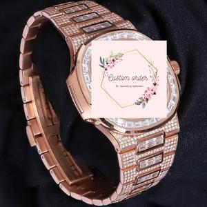 Montre analogique automatique unisexe, cadran carré clouté, ton or rose, moissanite, entièrement sertie de pierres, cadeau pour elle - Product Image 2