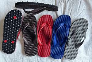 Pantuflas de Acupresión de Alta Demanda, Sandalias de Masaje de Reflexología para Relajación de Pies y Uso Diario - Product Image 4