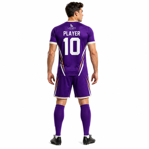 Ensemble Maillot et Short de Football Personnalisé pour Hommes – Tenue Légère Anti-Transpiration pour Entraînement d'Équipe – Vente en Gros - Product Image 3